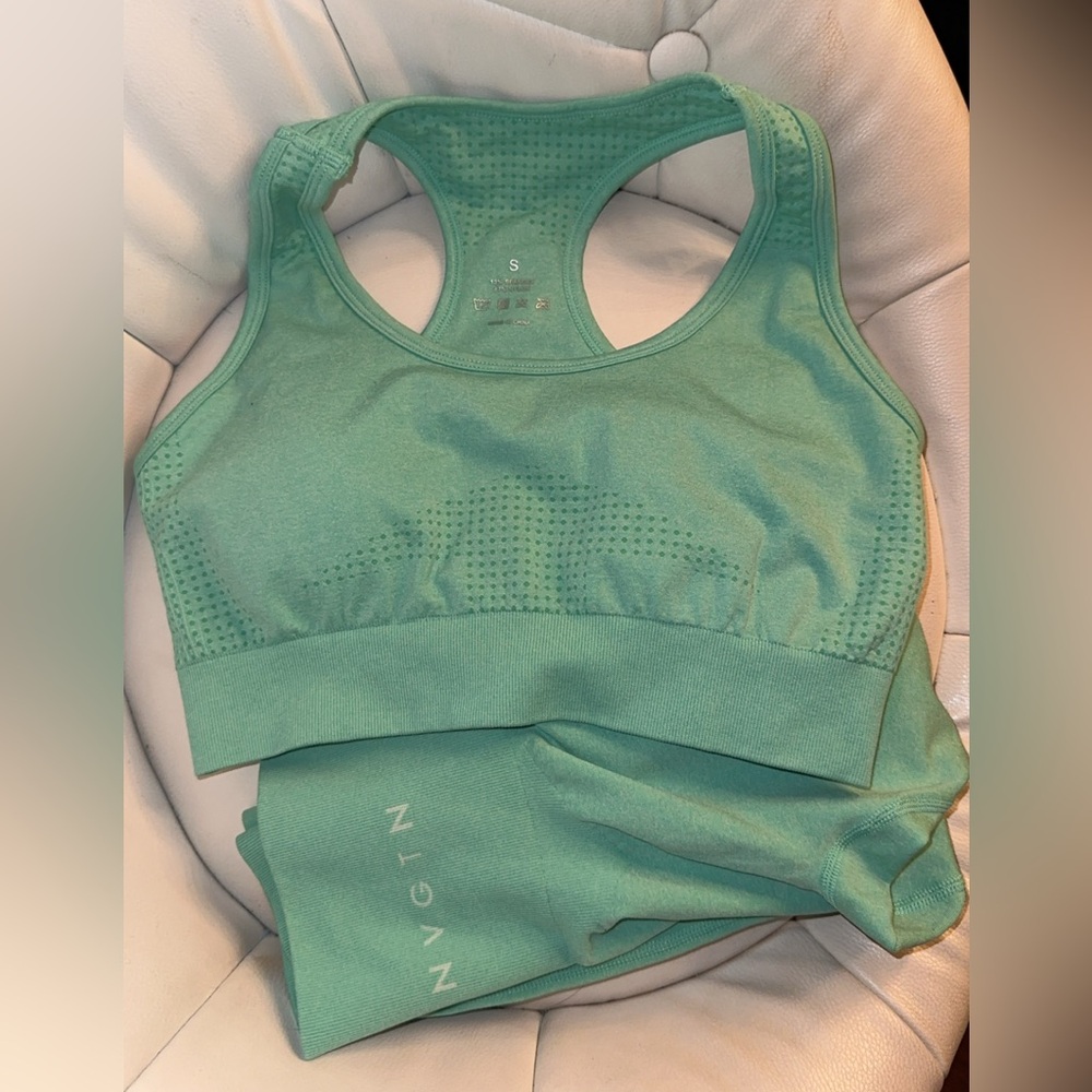 NVGTN Seamless Set in Mint